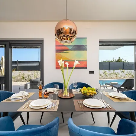 Villa Luxury Sicenta