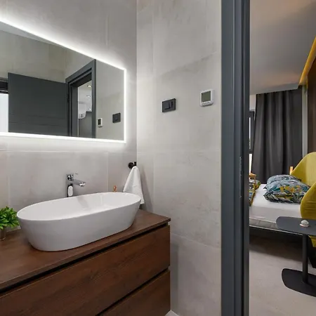 Luxury Sicenta Villa